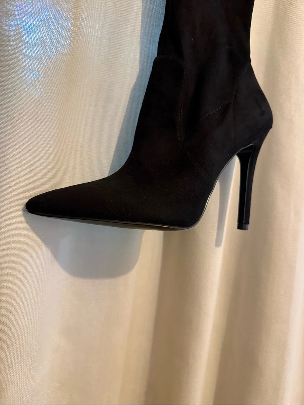 GUESS Black Over The Knee Boots Stiletto Pointed Toe Thigh High Size 6.5 EUC